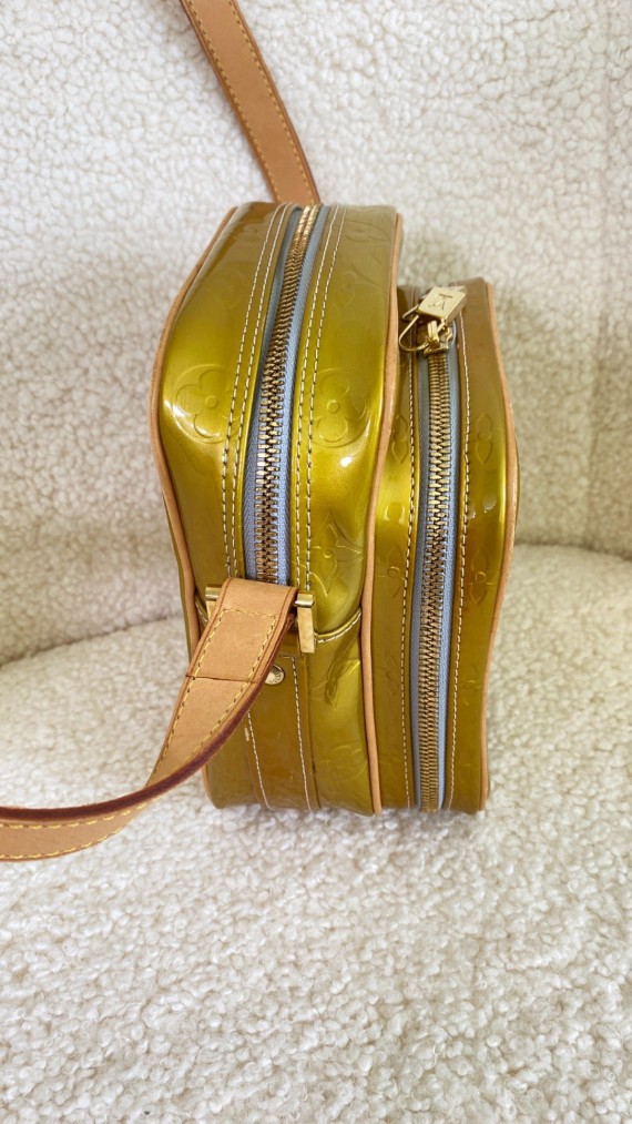 Louis Vuitton Vernis Shoulder Bag