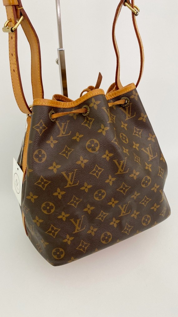 Louis Vuitton Noé Petit Shoulder bag