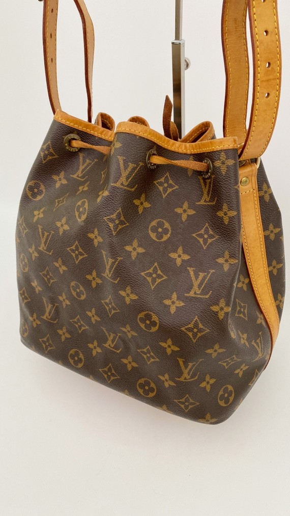 Louis Vuitton Noé Petit Shoulder bag