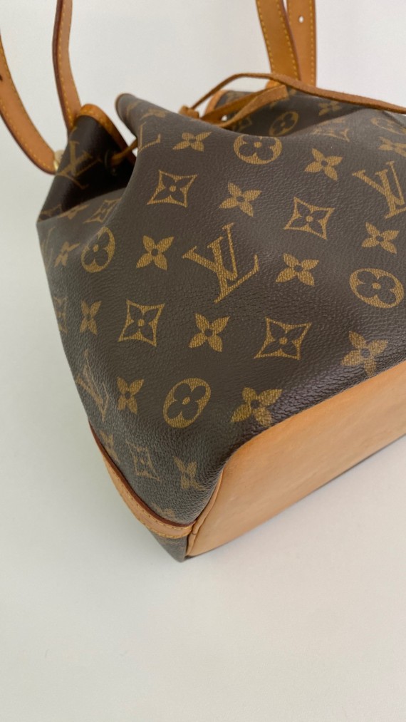 Louis Vuitton Noé Petit Shoulder bag