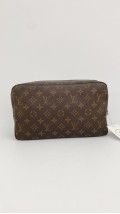 Louis Vuitton Trousse Toilette monogram Size 28.