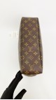 Louis Vuitton Trousse Toilette monogram Size 28.