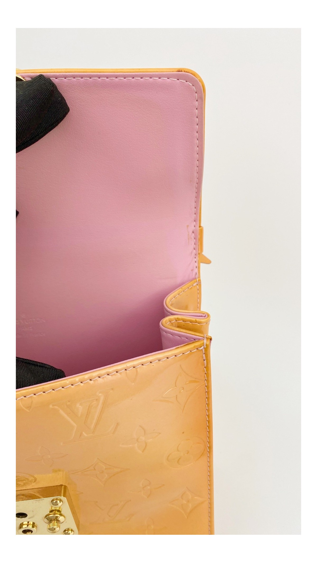 Louis Vuitton LV spring street bag, 名牌, 手袋及銀包- Carousell