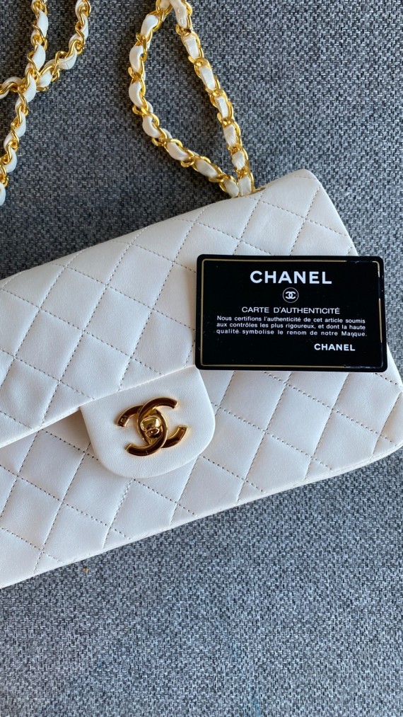 Chanel Classic Double Flap (Small)