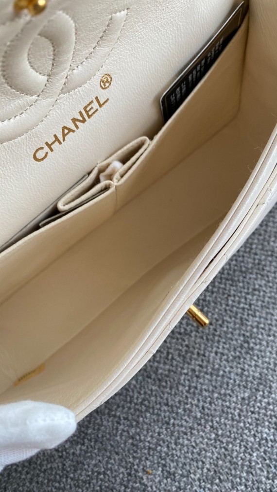 Chanel Classic Double Flap (Small)